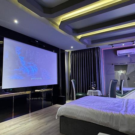 Hotel M&H Cinema à Hô Chi Minh-Ville Extérieur photo