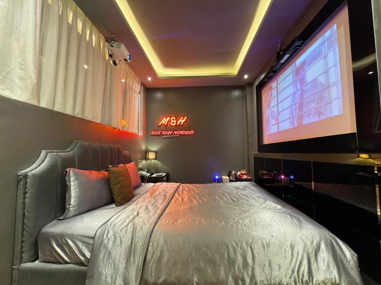 Hotel M&H Cinema à Hô Chi Minh-Ville Extérieur photo